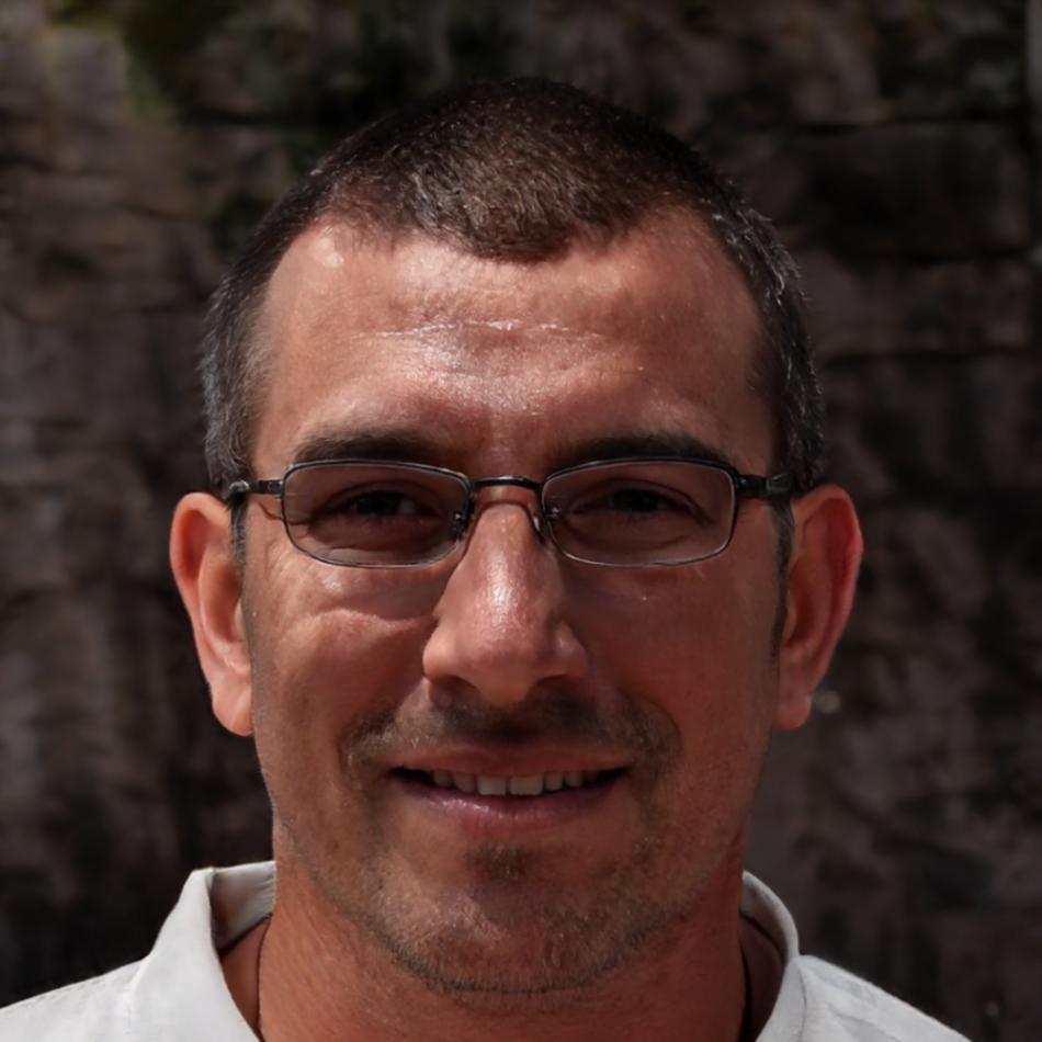 Henrik Dahlström, Lead Investment Instructor at Legitimax